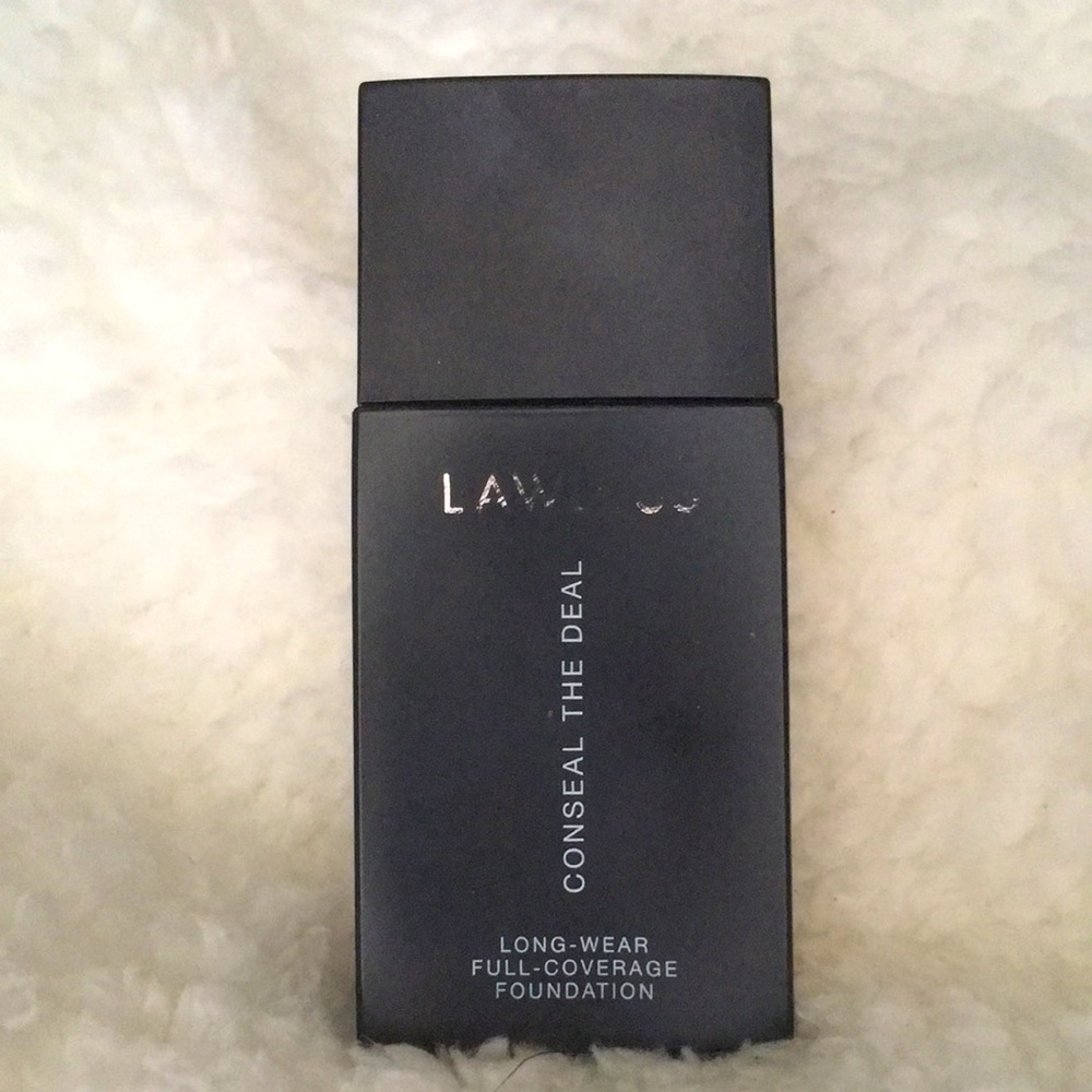 Lawless Conseal the Deal Longwear Foundation